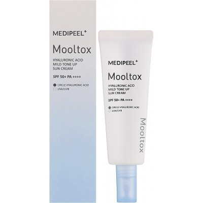 Солнцезащитный тонирующий крем для лица Medi-Peel Hyaluronic Acid Aqua Mooltox Mild Tone Up Sun Cream SPF 50+, 50ml Срок до 05.07.2027 Солнцезащитный тонирующий крем для лица Medi-Peel Hyaluronic Acid Aqua Mooltox Mild Tone Up Sun Cream SPF 50+, 50ml Срок до 05.07.2027