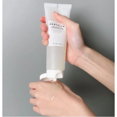 Очищающий гель-пенка для лица Skin 1004 Madagascar Centella Tone Brightening Cleansing Gel Foam 125ml