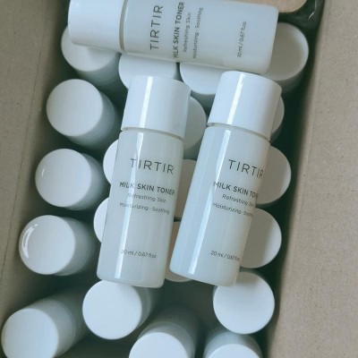 Молочний тонер для обличчя з екстрактом рисових висівок TIRTIR Milk Skin Toner Mini, 20ml