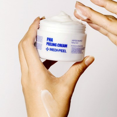 Пілінг-крем для обличчя нічний оновлюючий з PHA-кислотами Medi-Peel PHA Peeling Cream 50 мл